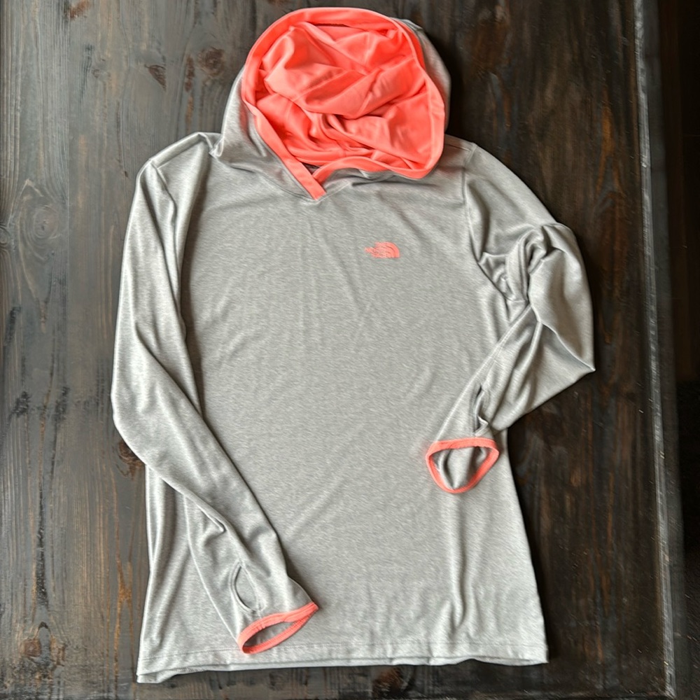 Women’s North Face Lightweight Hoodie